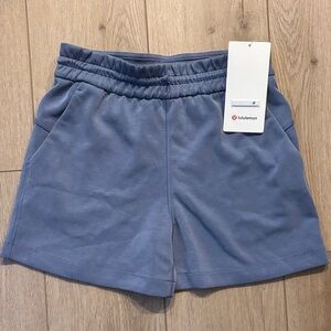lululemon Women's Athletic Shorts in blue